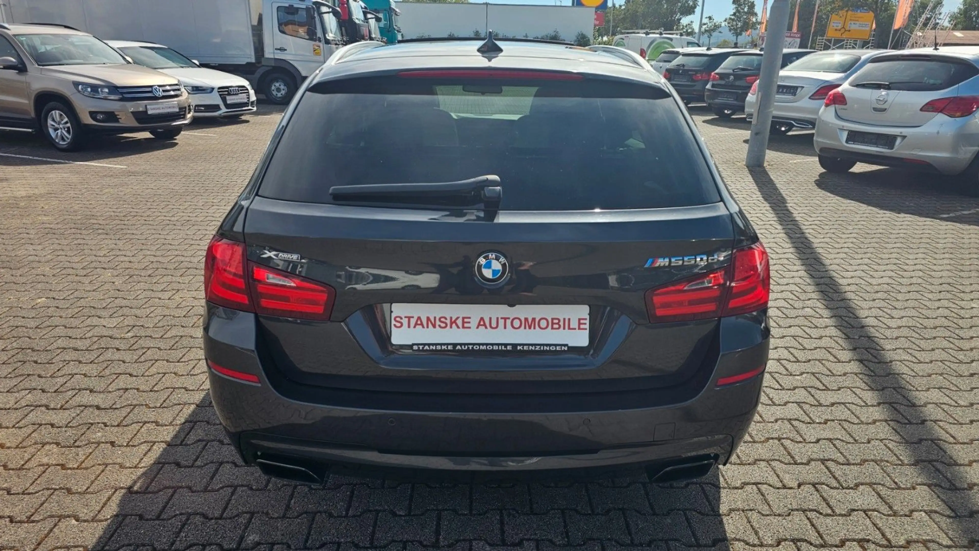 BMW 550 d xDrive M-SPORT 20'' — photo 6