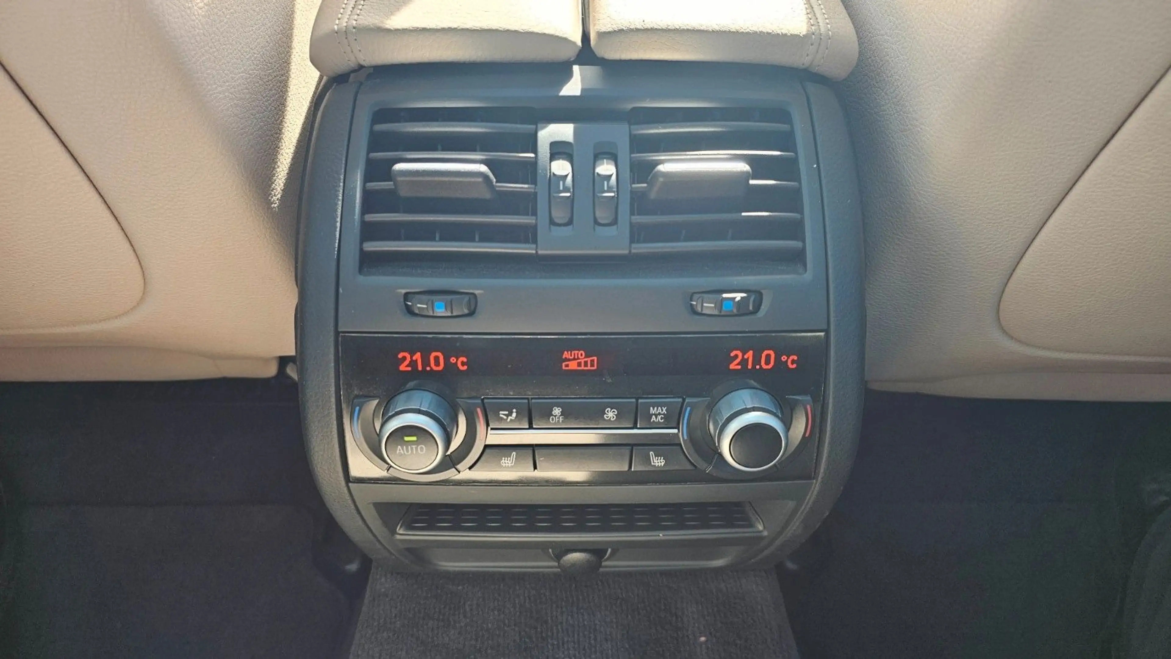 BMW 550 d xDrive M-SPORT 20'' — photo 14