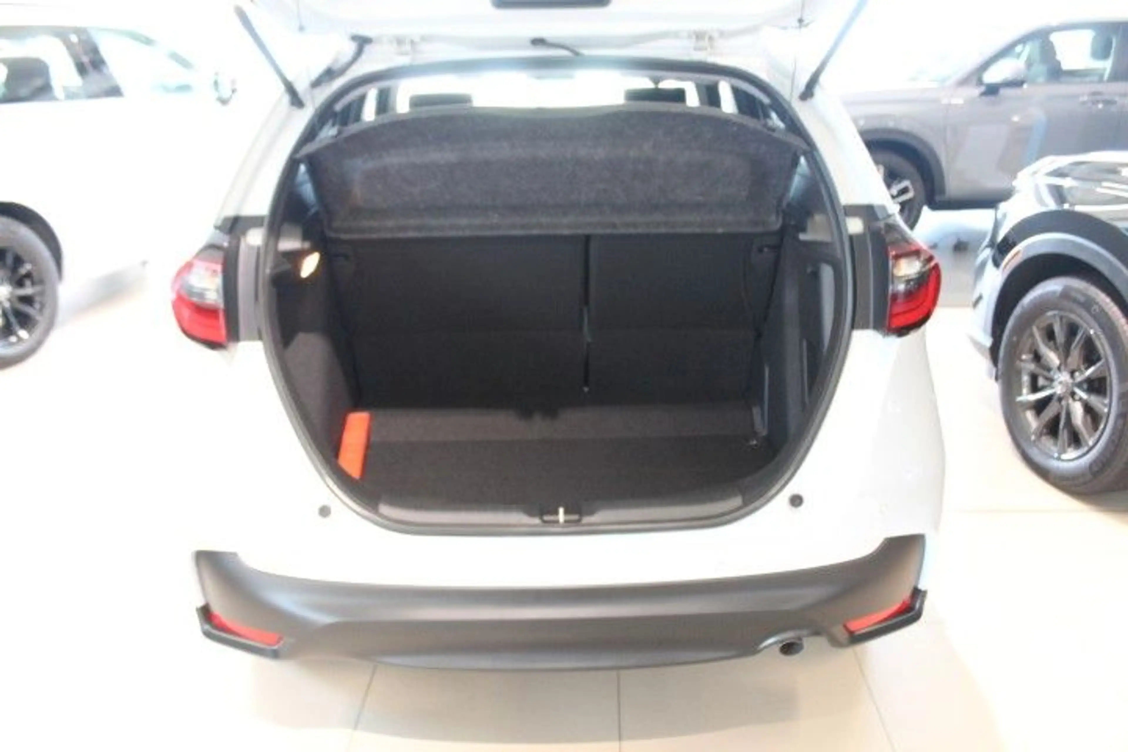 Honda Jazz 1.5 Hybrid Elegance, Navi, Modelljahr 2027 — photo 9