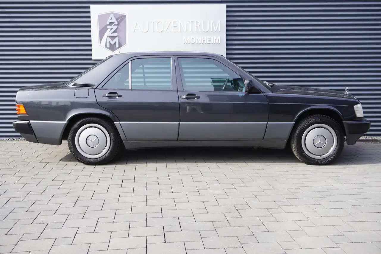 Mercedes-Benz 190 E 2.3 OLDTIMER|H-ZULASSUNG|SCHIEBEDACH, foto 5