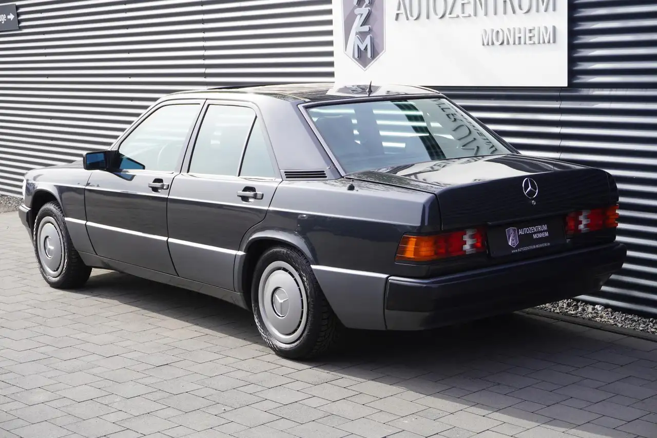 Mercedes-Benz 190 E 2.3 OLDTIMER|H-ZULASSUNG|SCHIEBEDACH, foto 8