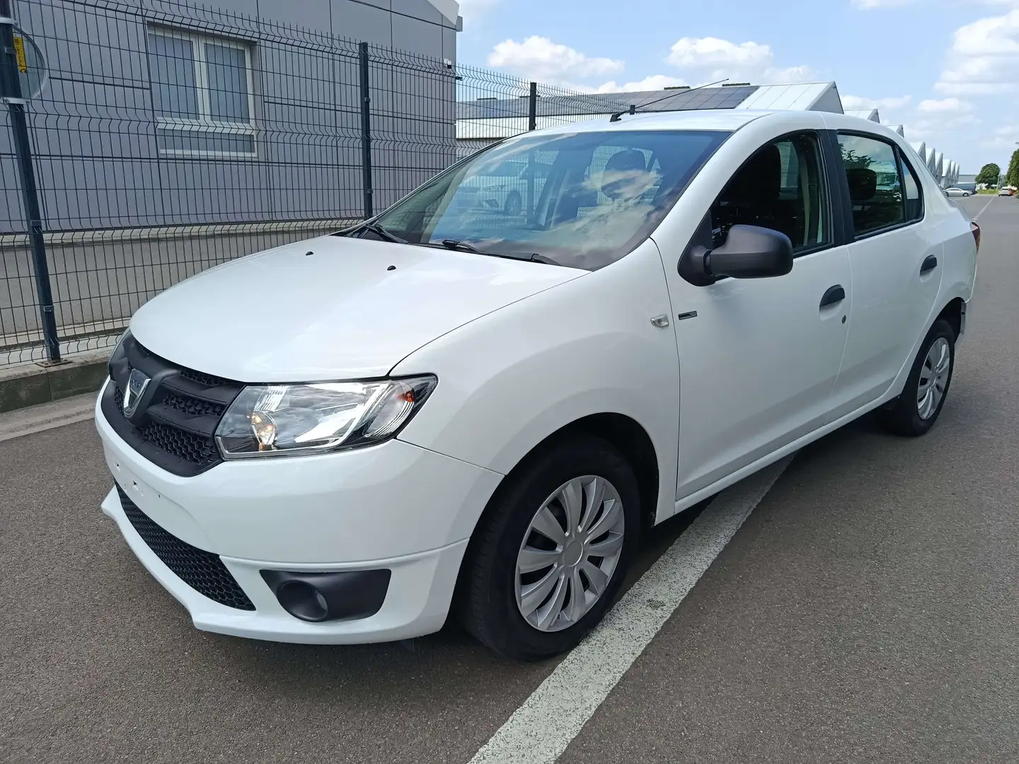 Dacia Logan 1.2i eur6 Pret a immatriculer Blanc - 1