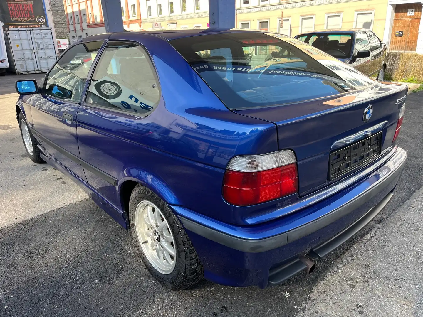 BMW 318 3er 318ti compact Modrá - 2