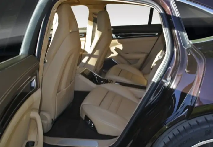 Porsche Panamera Berlina 4 3.0 2022