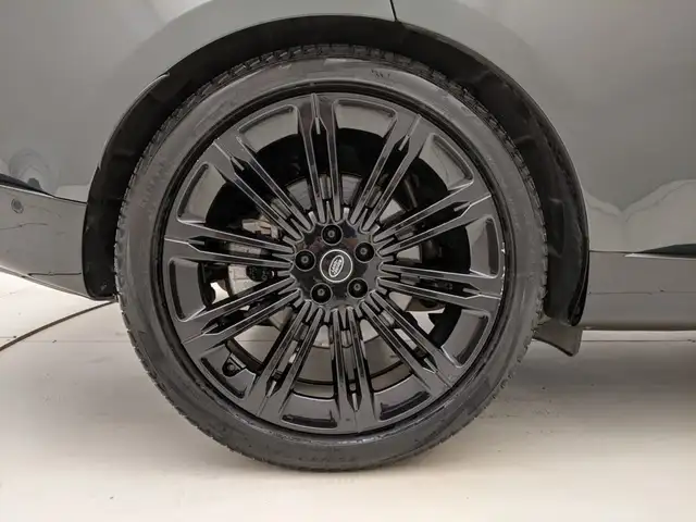 Land Rover Range Rover view 9