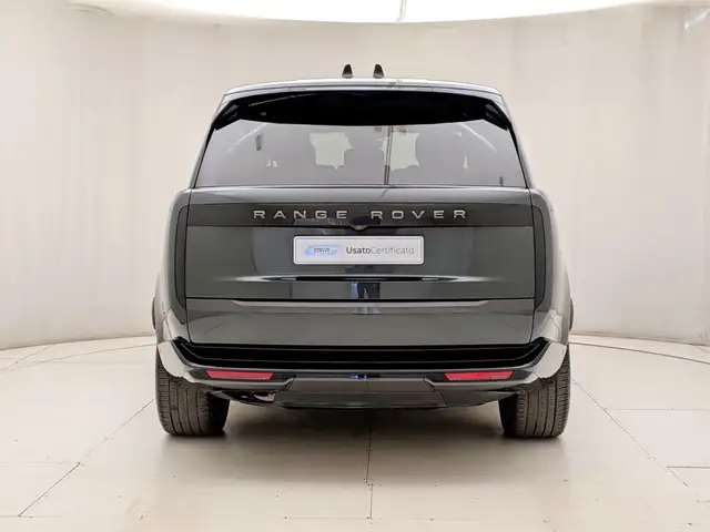 Land Rover Range Rover view 5