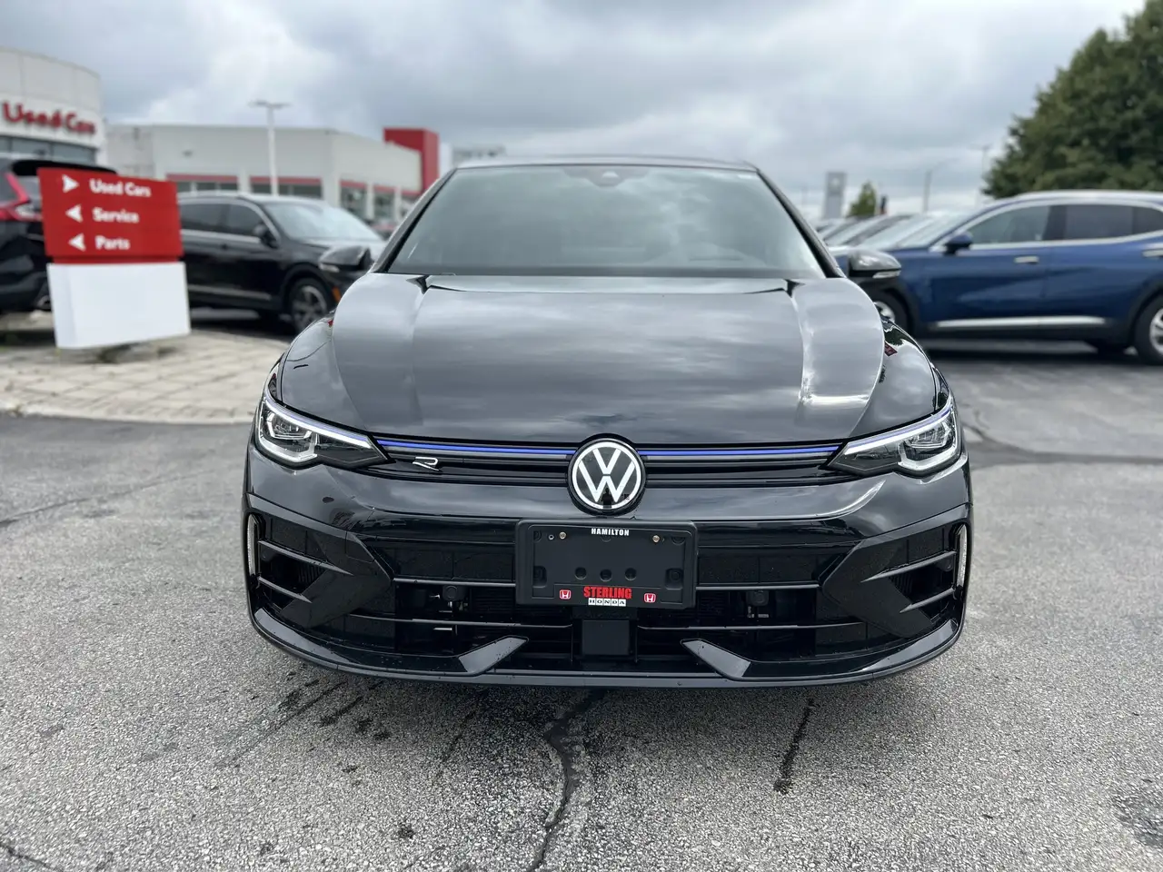 Volkswagen Golf R снимка Volkswagen Golf R