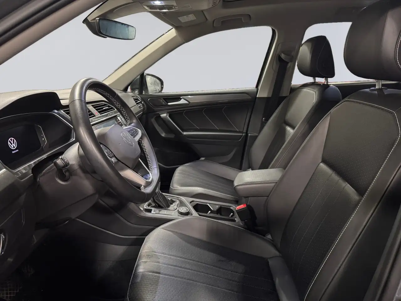 Volkswagen Tiguan снимка Volkswagen Tiguan
