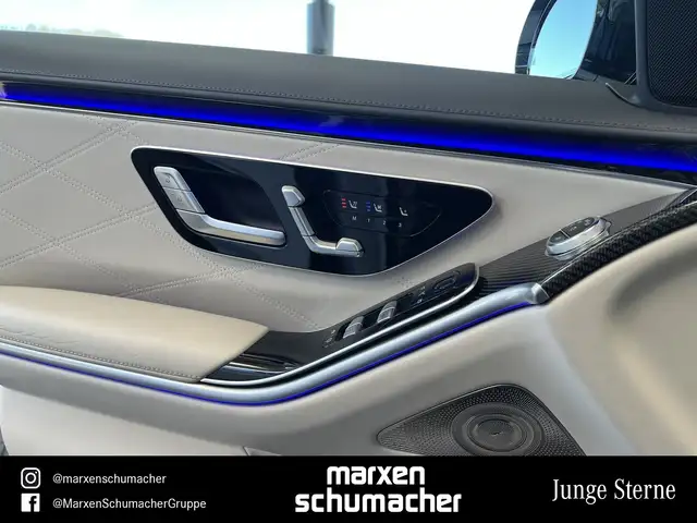 Mercedes-Benz S-Class view 9