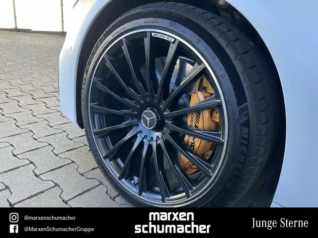 Mercedes-Benz S-Class view 7