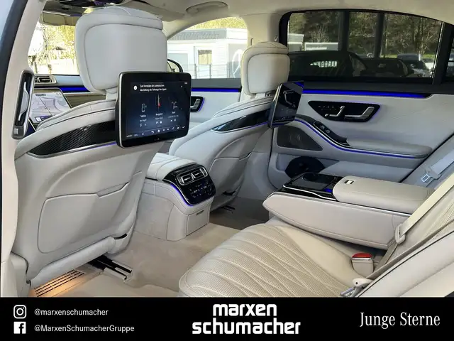 Mercedes-Benz S-Class view 13