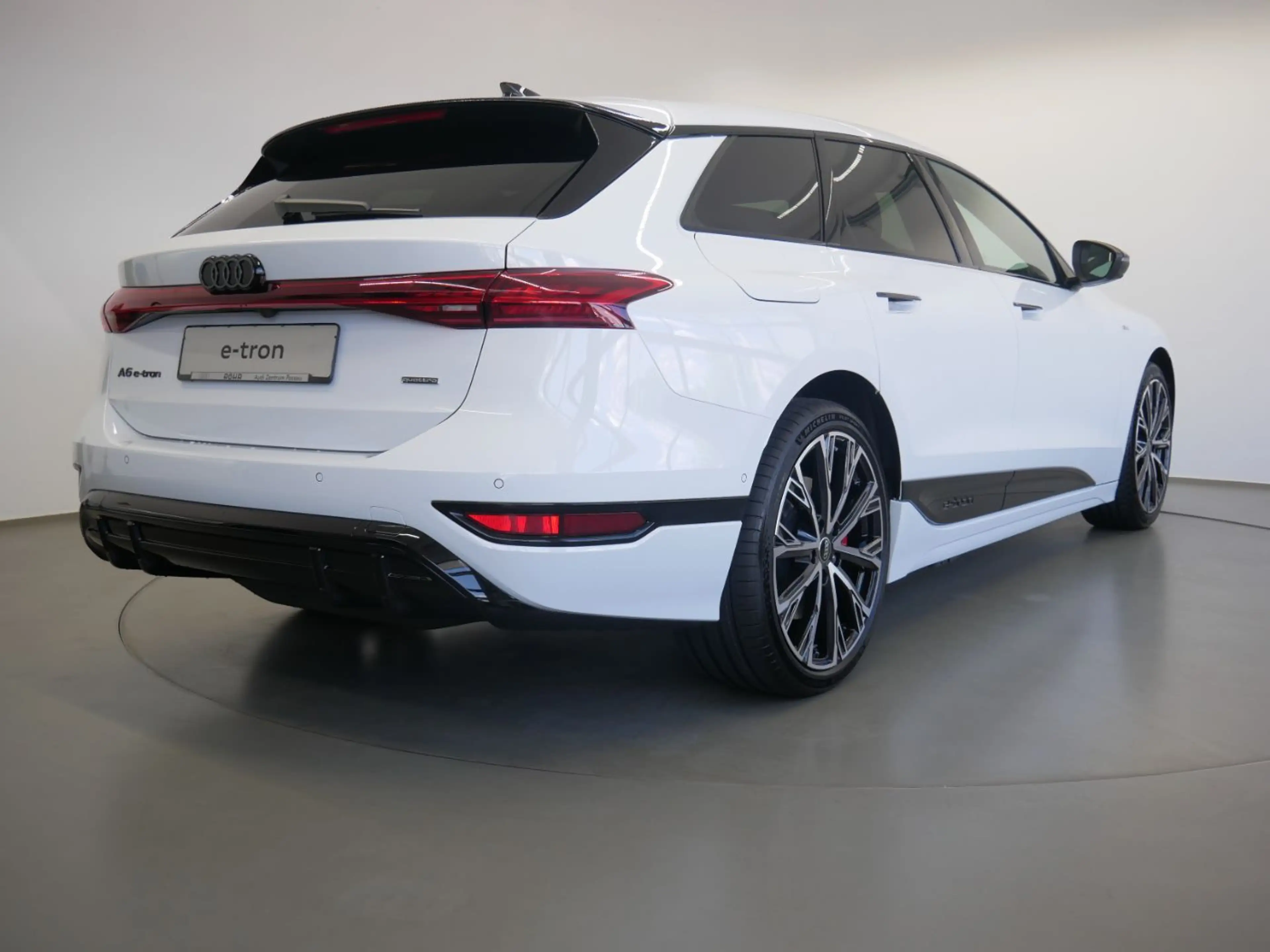 Audi A6 e-tron A6 Avant e-tron quattro 315 kW 360 — photo 6
