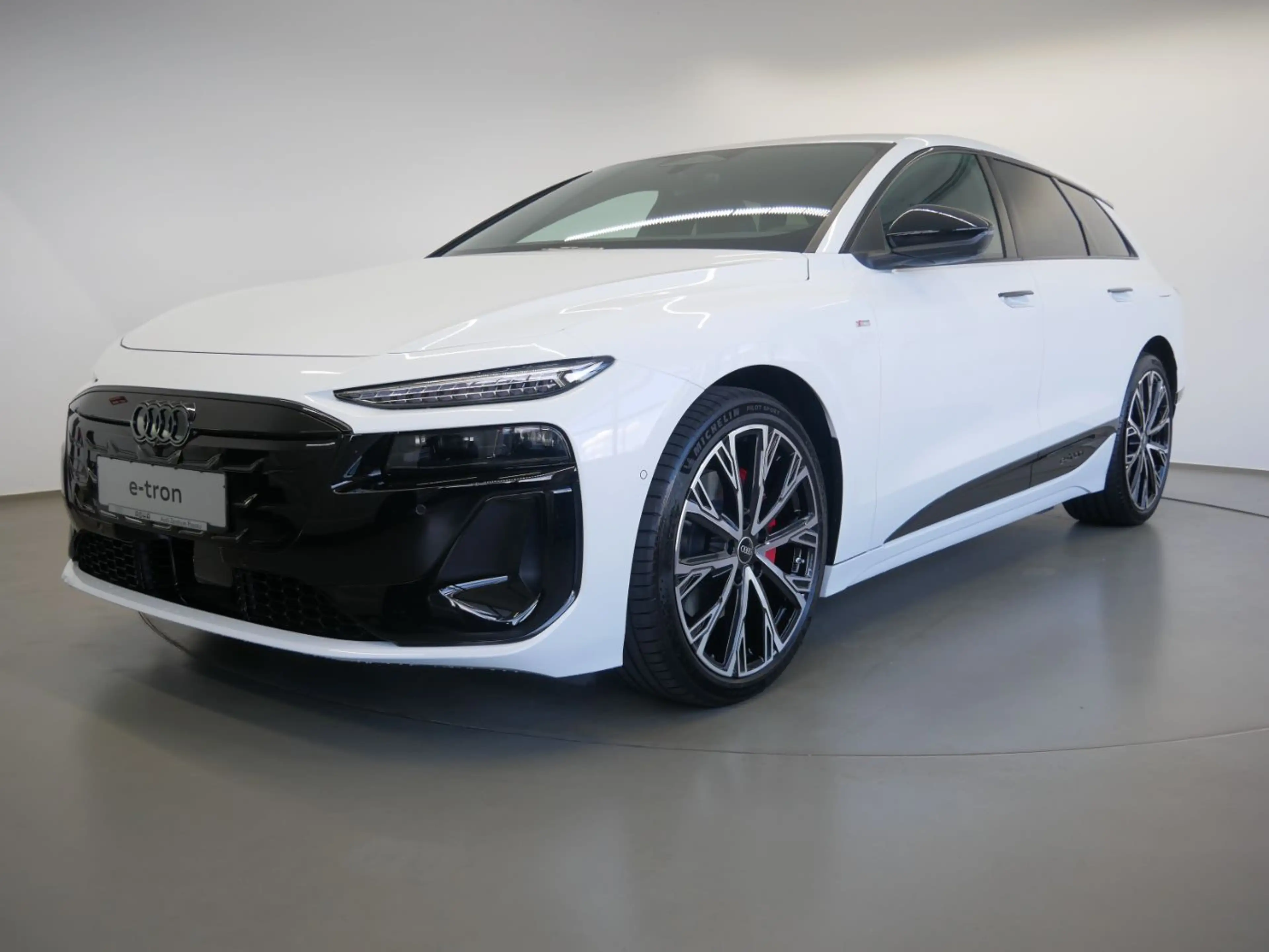 Audi A6 e-tron A6 Avant e-tron quattro 315 kW 360 — photo 2