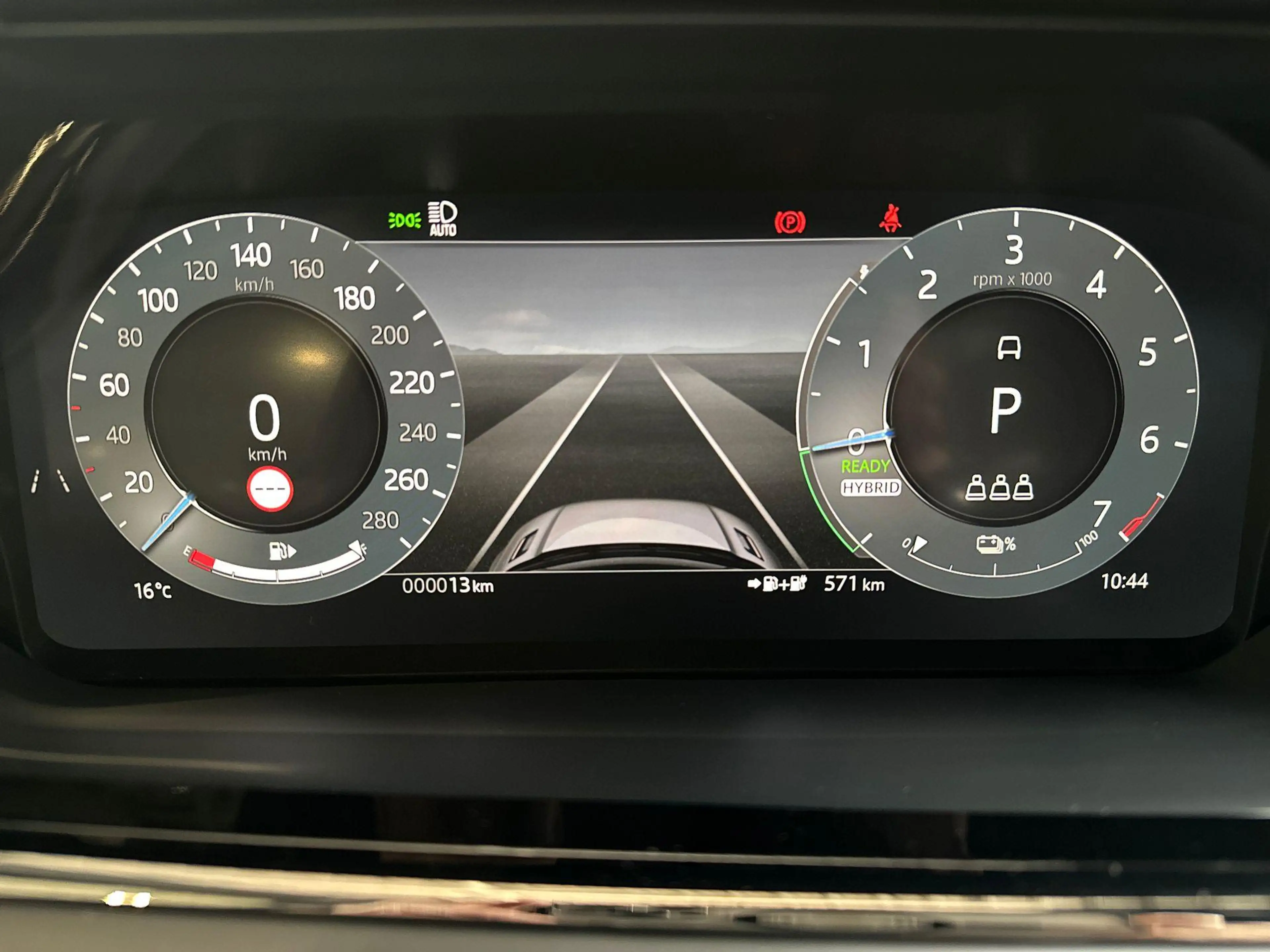 Land Rover Range Rover Evoque P270e AWD DYNAMIC SE -PANO.DAK|20"LM|BLACK PACK|CO — photo 18