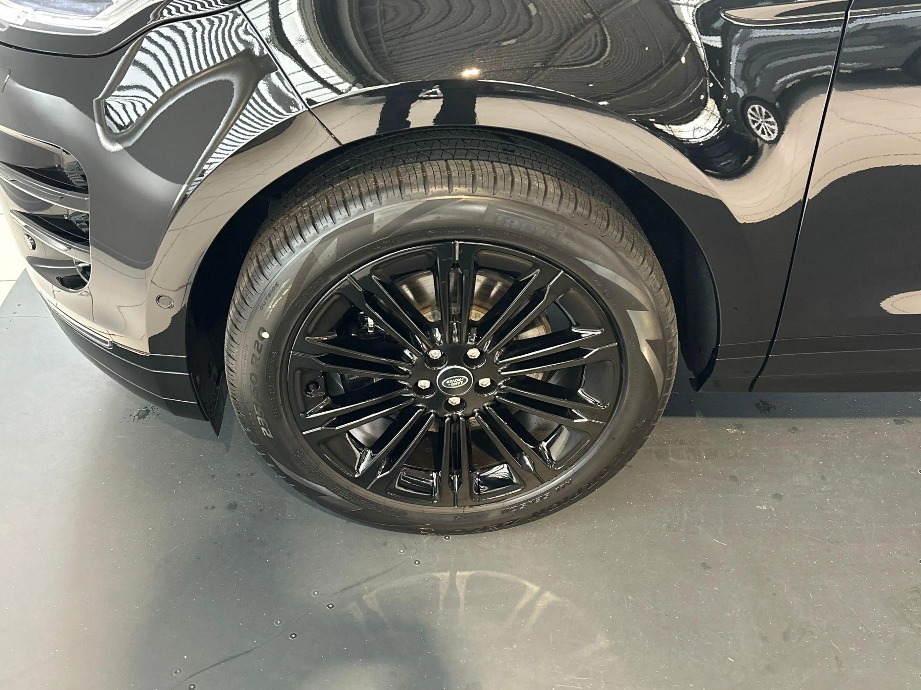 Land Rover Range Rover Evoque P270e AWD DYNAMIC SE -PANO.DAK|20"LM|BLACK PACK|CO — photo 9