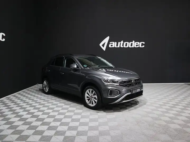 Volkswagen T-Roc Life 1.0 TSI 2023