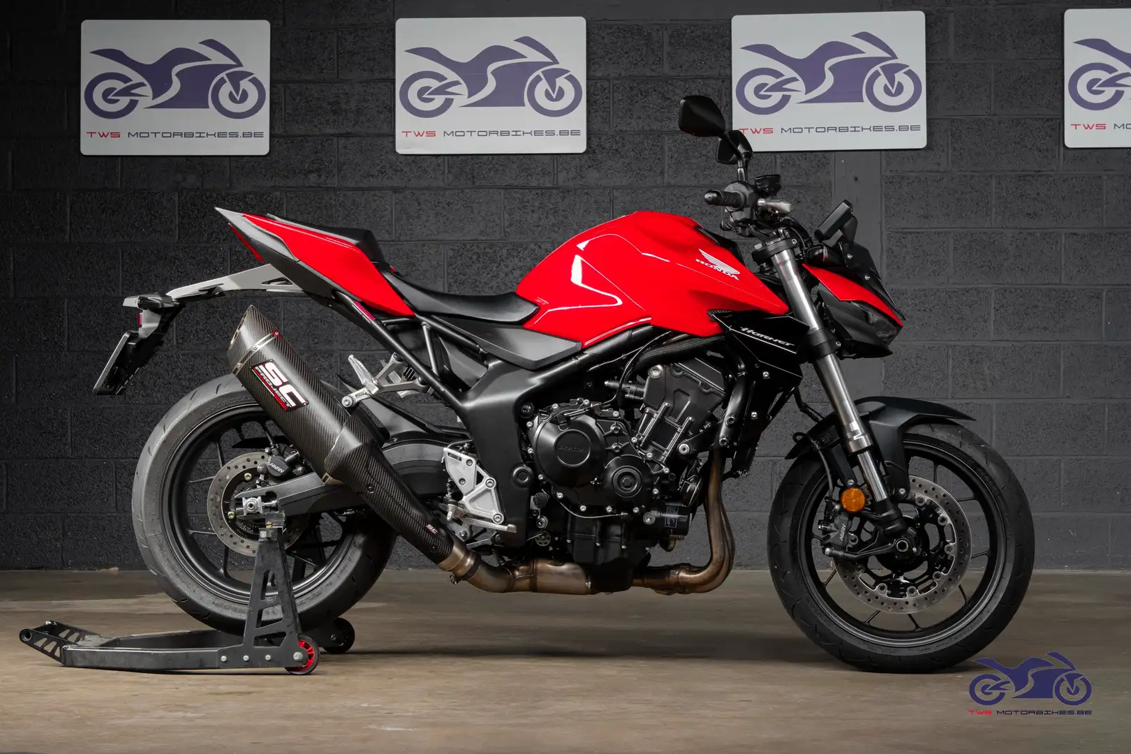 Honda Hornet 1000 Rot - 1