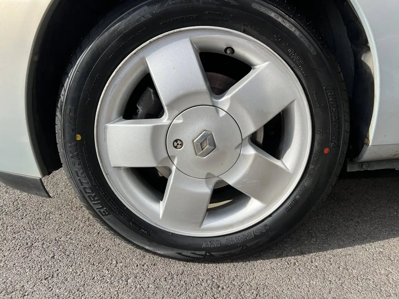 Renault Clio II (B/C65) 1.6 16v 110ch Privilège 5p, foto 8