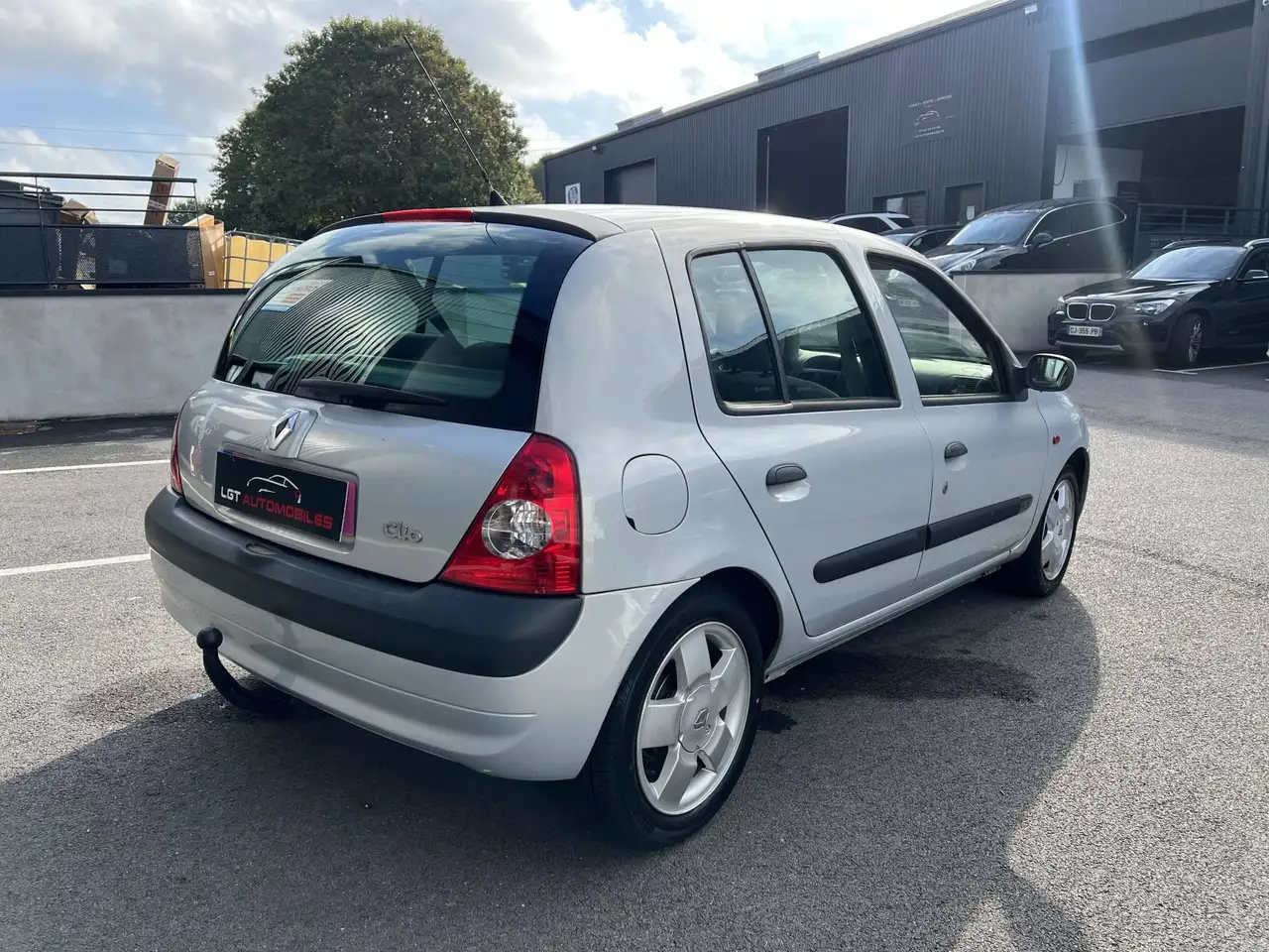 Renault Clio II (B/C65) 1.6 16v 110ch Privilège 5p, foto 3