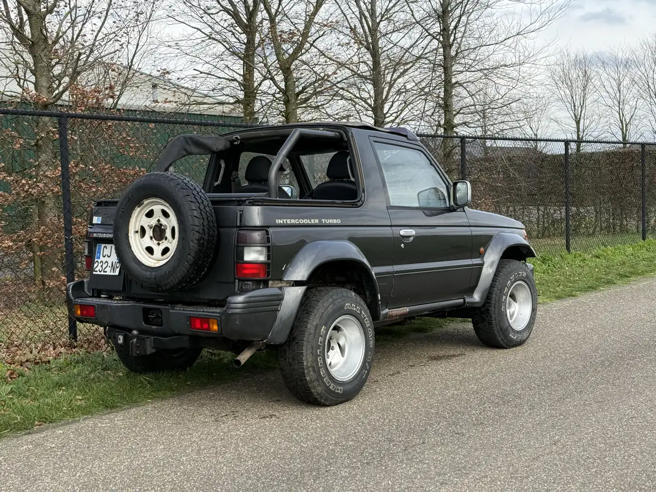 Mitsubishi Pajero Cabrio, foto 4