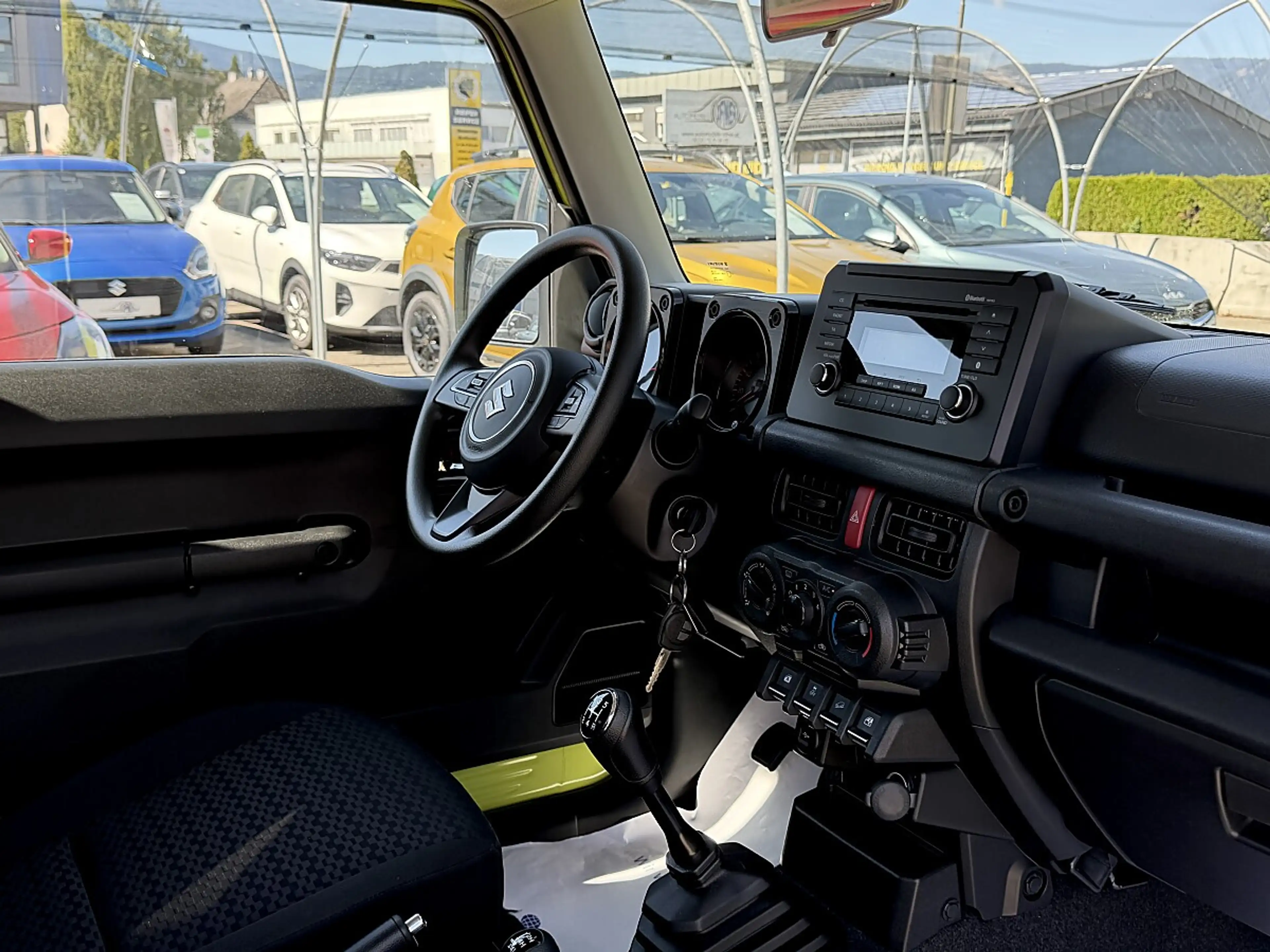 Suzuki Jimny 1,5 VVT Allgrip N1 LCV 4-Sitze 8-fach bereift — photo 15