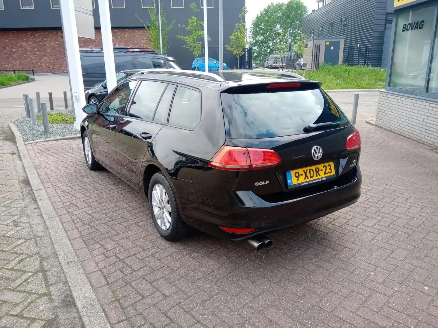 Volkswagen Golf Variant 1.2 TSI Trendline Noir - 2