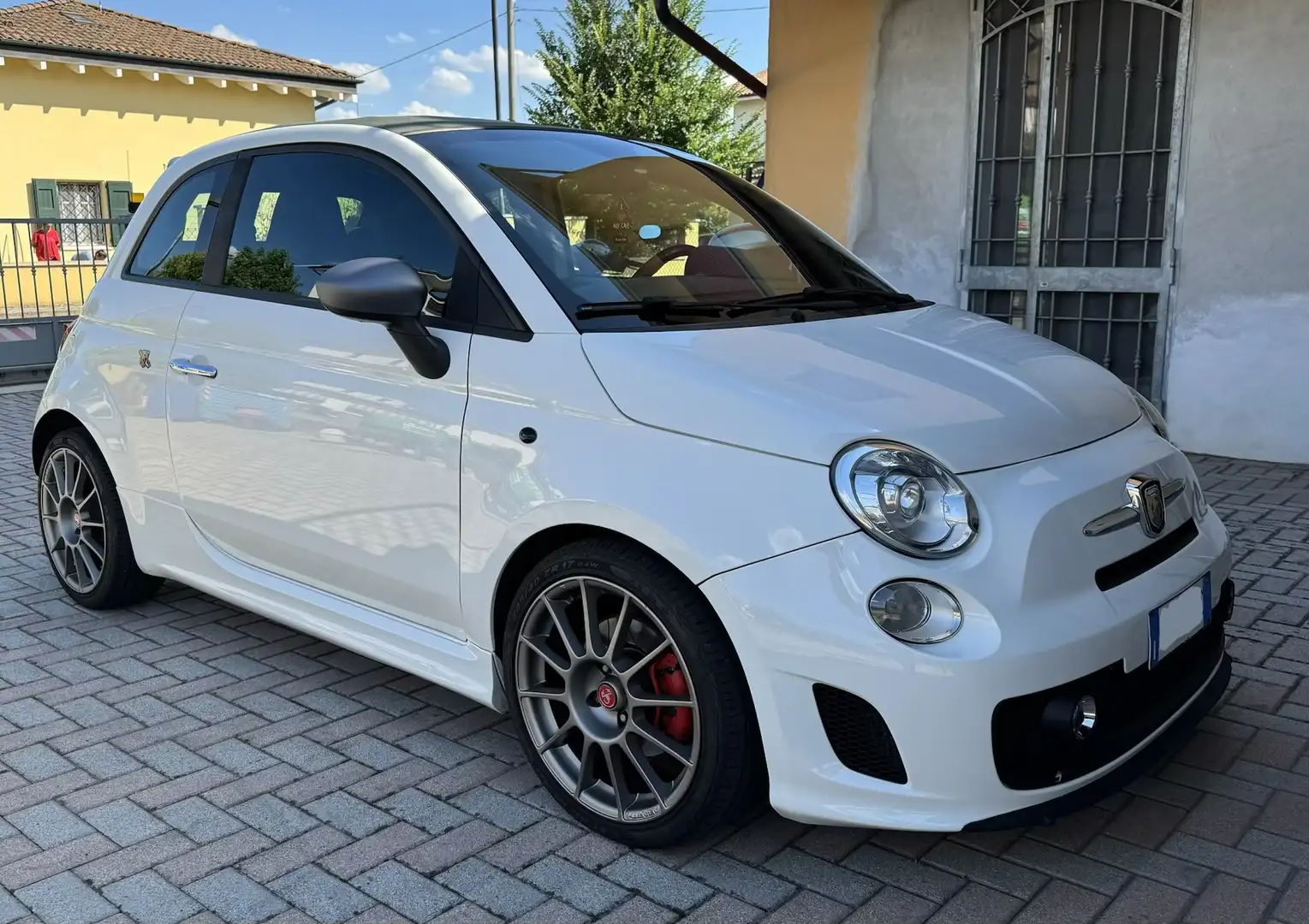 Abarth 500C 1.4 16v t. t-jet 140cv MTA - 1