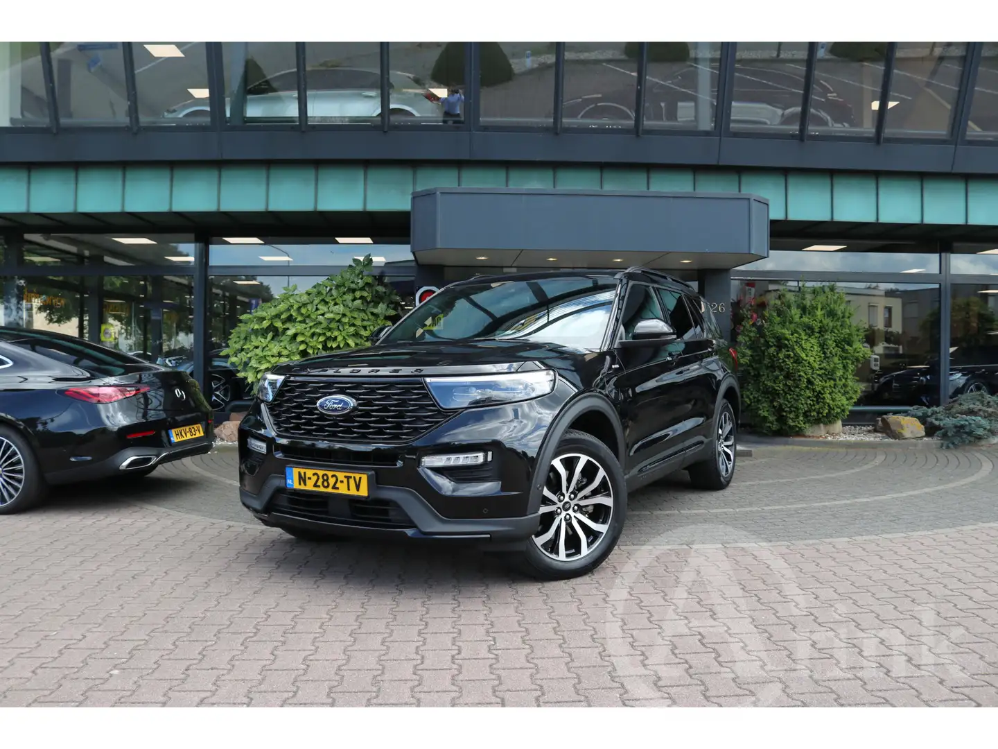 Ford Explorer 3.0 V6 EcoBoost PHEV ST-Line 7-zits, Trekhaak, Pan Negro - 1