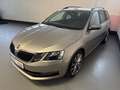 Skoda Octavia OCTAVIA 1.6 TDI COMBI AMBITION*NAVI*MFL*BT*18-Z* Beige - thumbnail 3