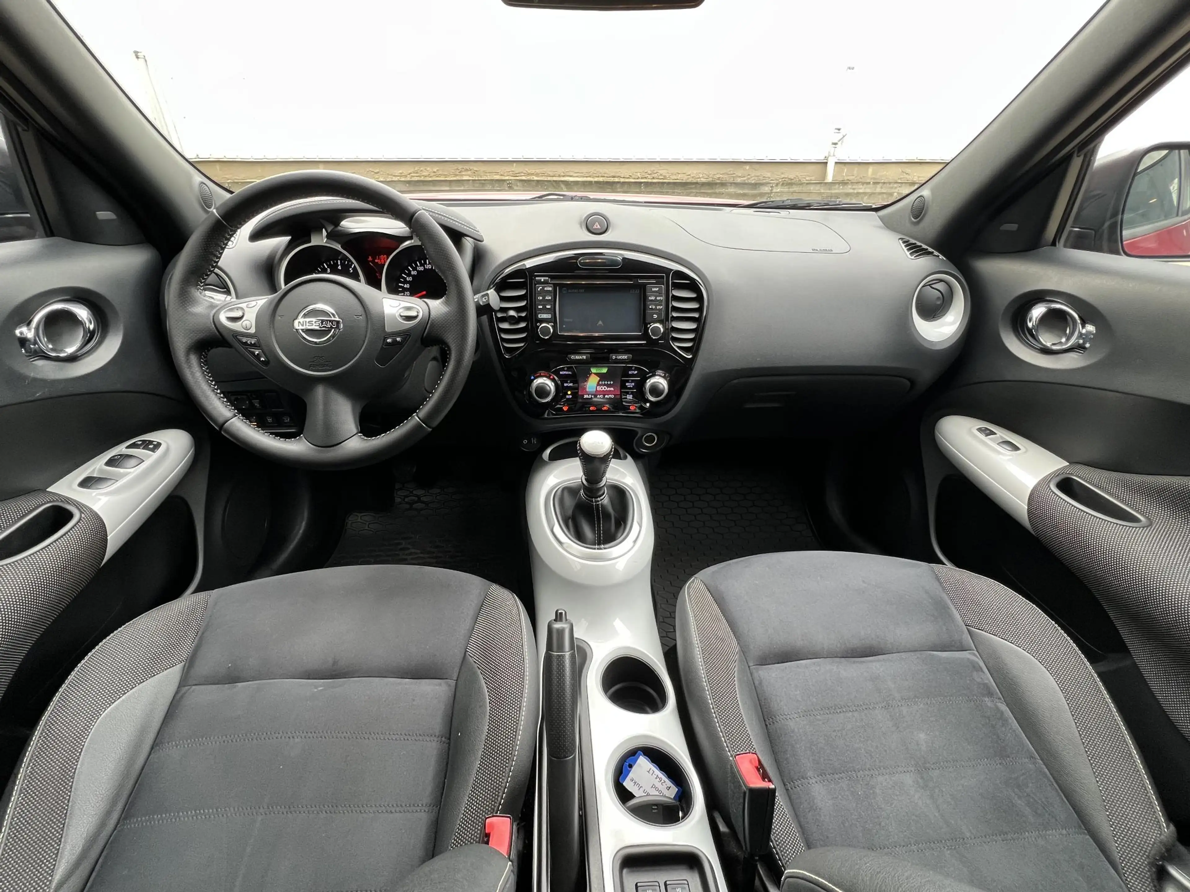 Nissan Juke 1.2 DIG-T S/S Tekna navi / blind spot / clima / 17 — photo 14