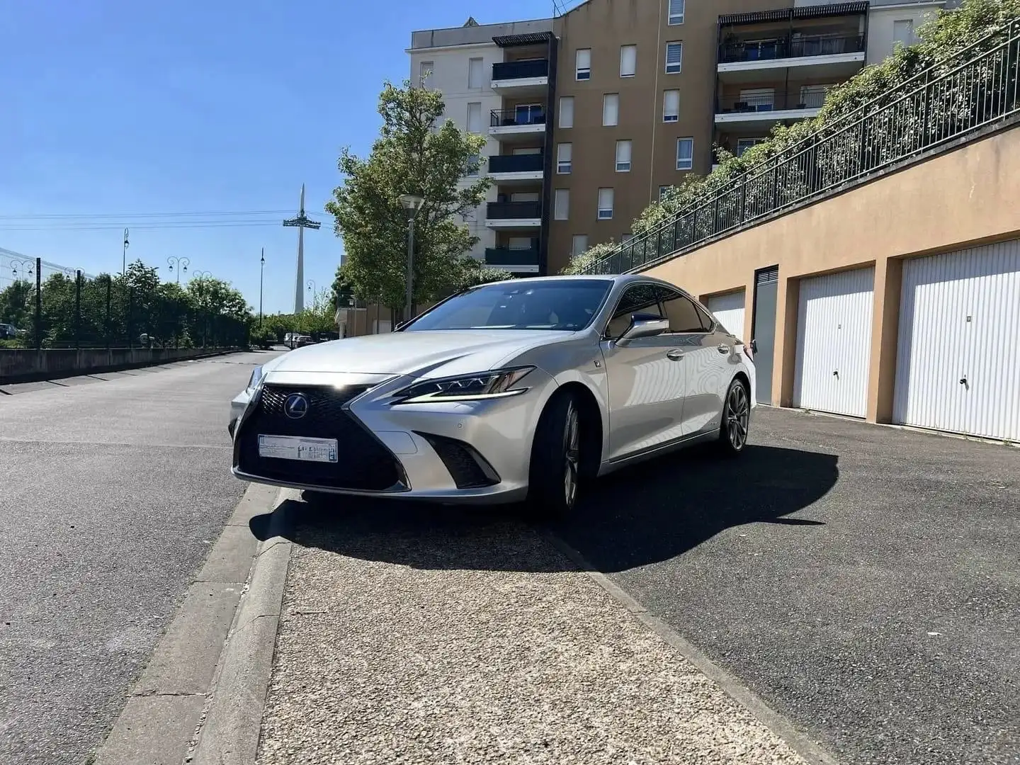 Lexus ES 300 ES 300h F SPORT - 1