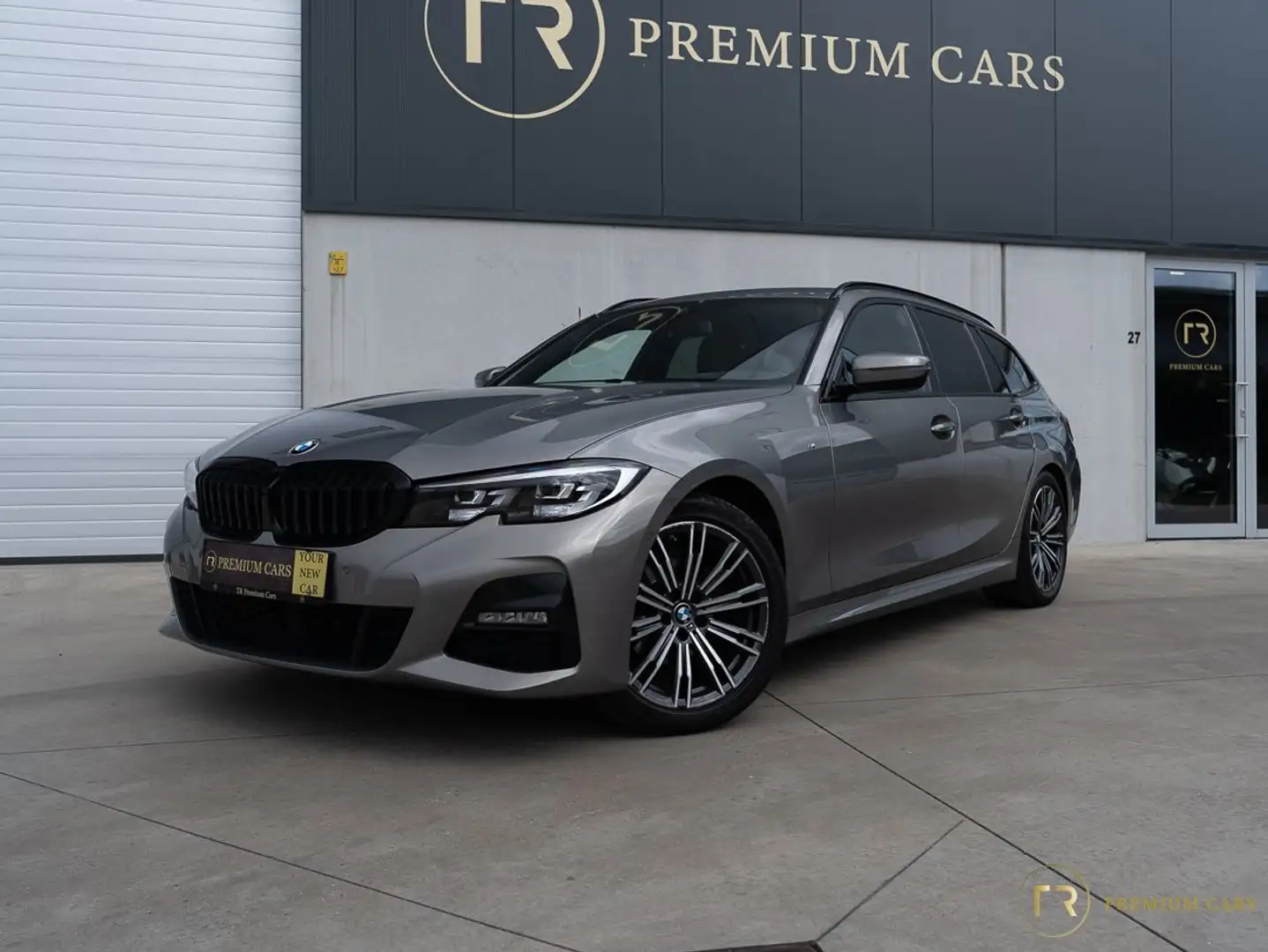 BMW 318 Touring l M-Pack l Camera l Shadow l Trekhaak Grau - 2