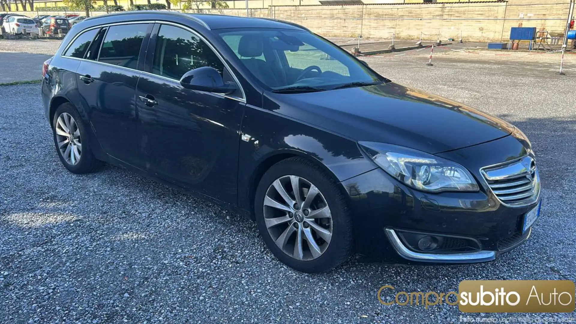 Opel Insignia 2.0 CDTI 160CV Sports Tourer Elective Fleet Noir - 1