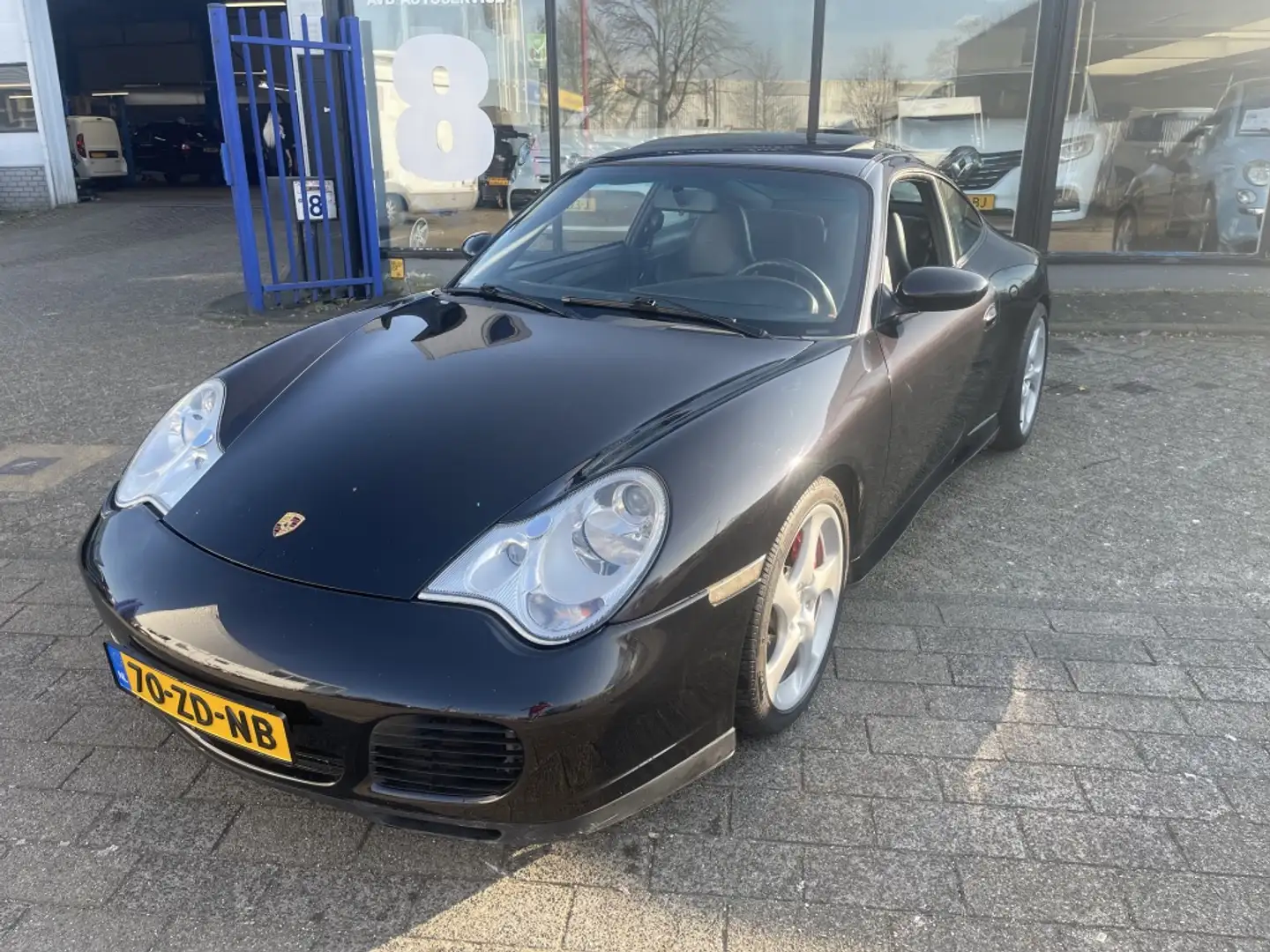 Porsche 996 3.6 Coupé Carrera 4S l Xenon l Navi l Dak Zwart - 2