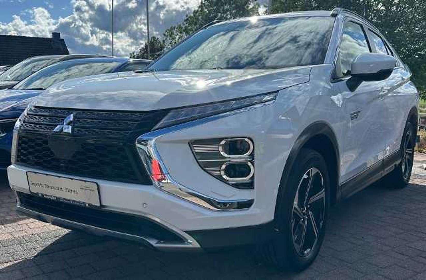 Mitsubishi Eclipse Cross nuo 382 €/ mėn Benzinas/Elektra 2022m. Kita Automatinė
