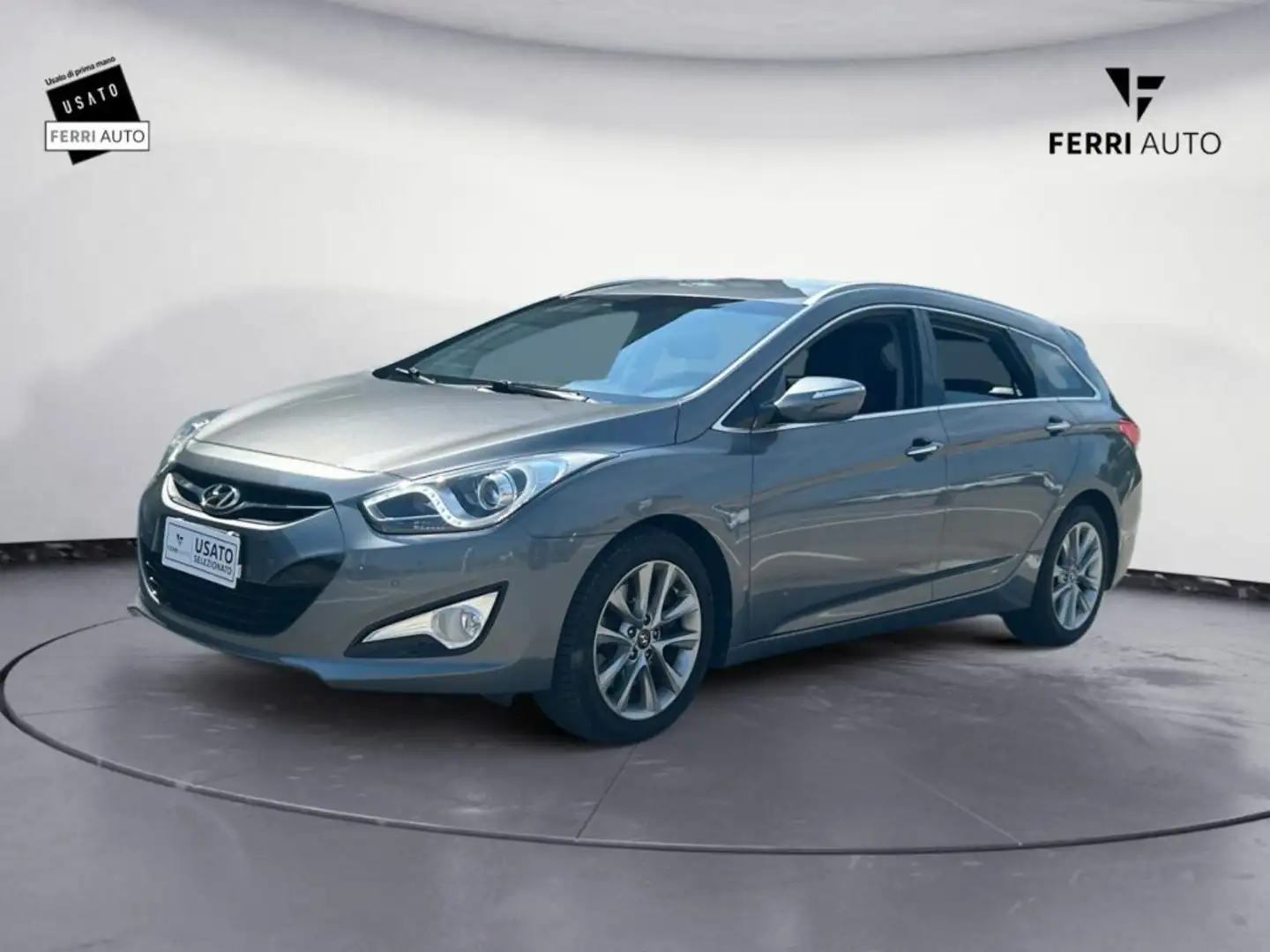 Hyundai i40 Wagon 1.7 CRDi 136CV Comfort Grigio - 2