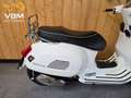 Vespa GTS 300 IE Wit - thumbnail 10