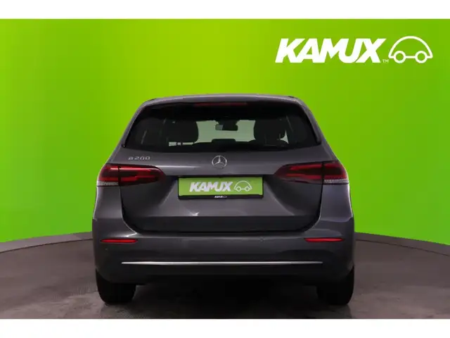 Mercedes-Benz B-Class view 5