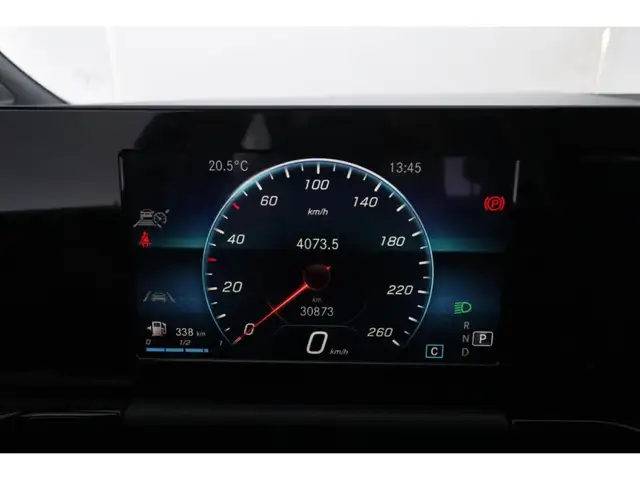 Mercedes-Benz B-Class view 18