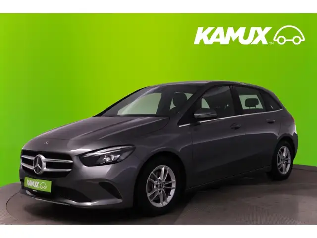 Mercedes-Benz B-Class view 9