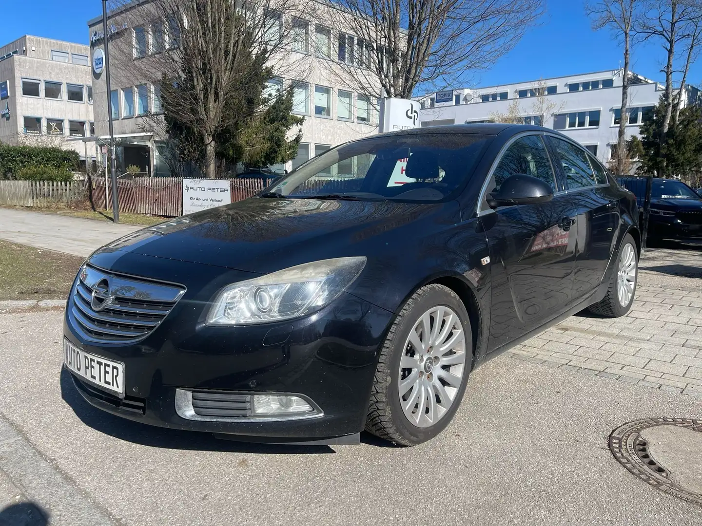Opel Insignia Sport Schwarz - 1