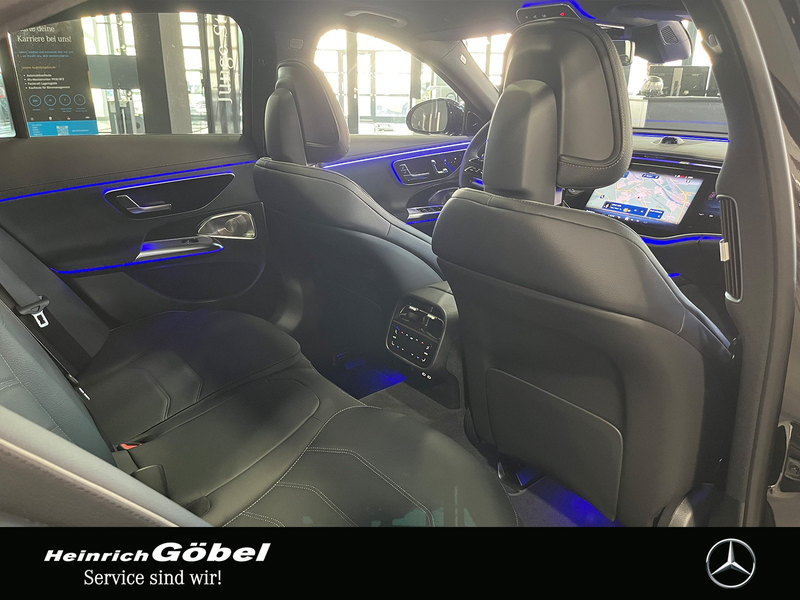Mercedes-Benz E 450 d AMG+PANO+DIGITAL-L+SUPERSCREEN+AIRMATIC — photo 8