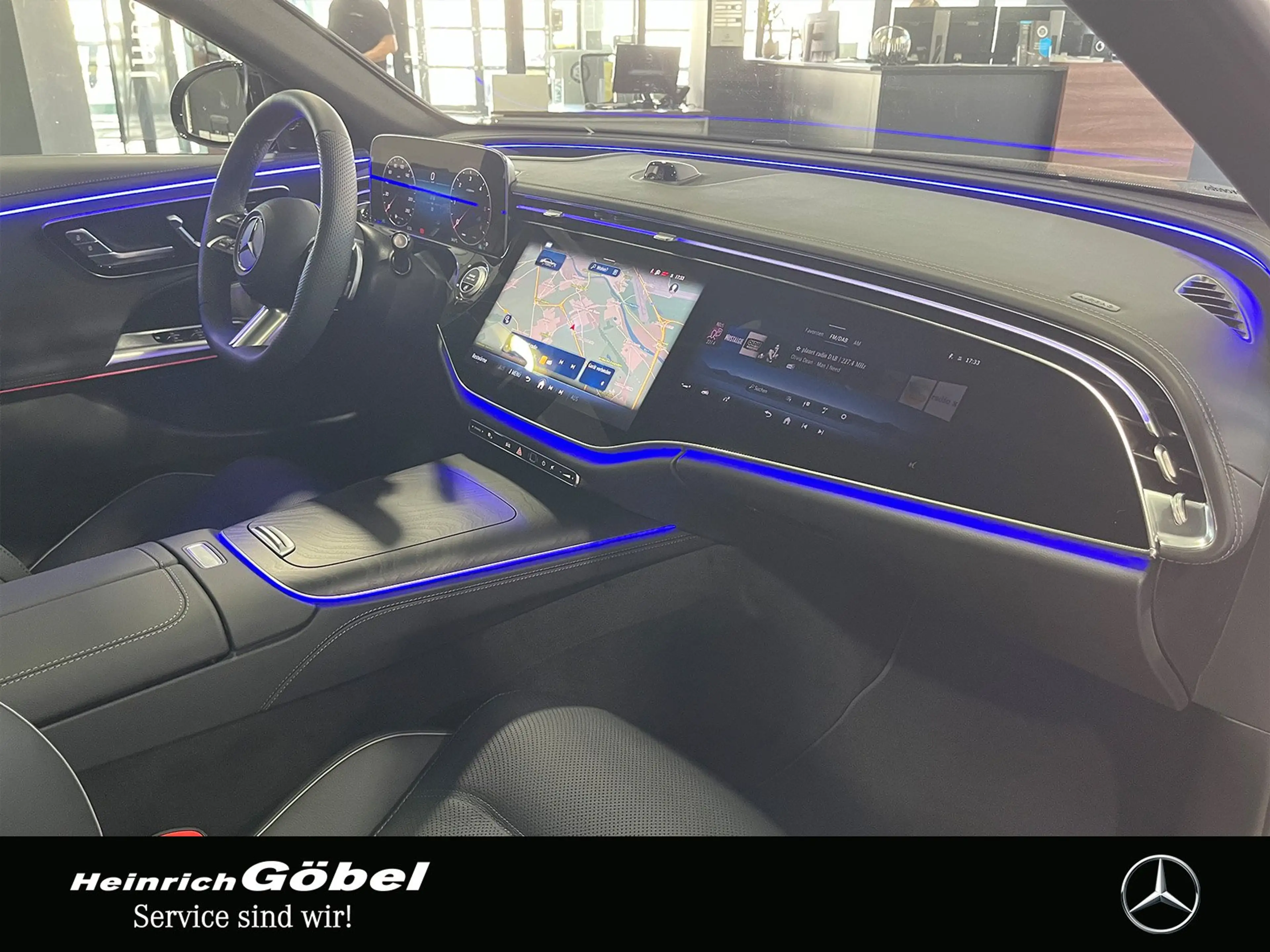 Mercedes-Benz E 450 d AMG+PANO+DIGITAL-L+SUPERSCREEN+AIRMATIC — photo 7