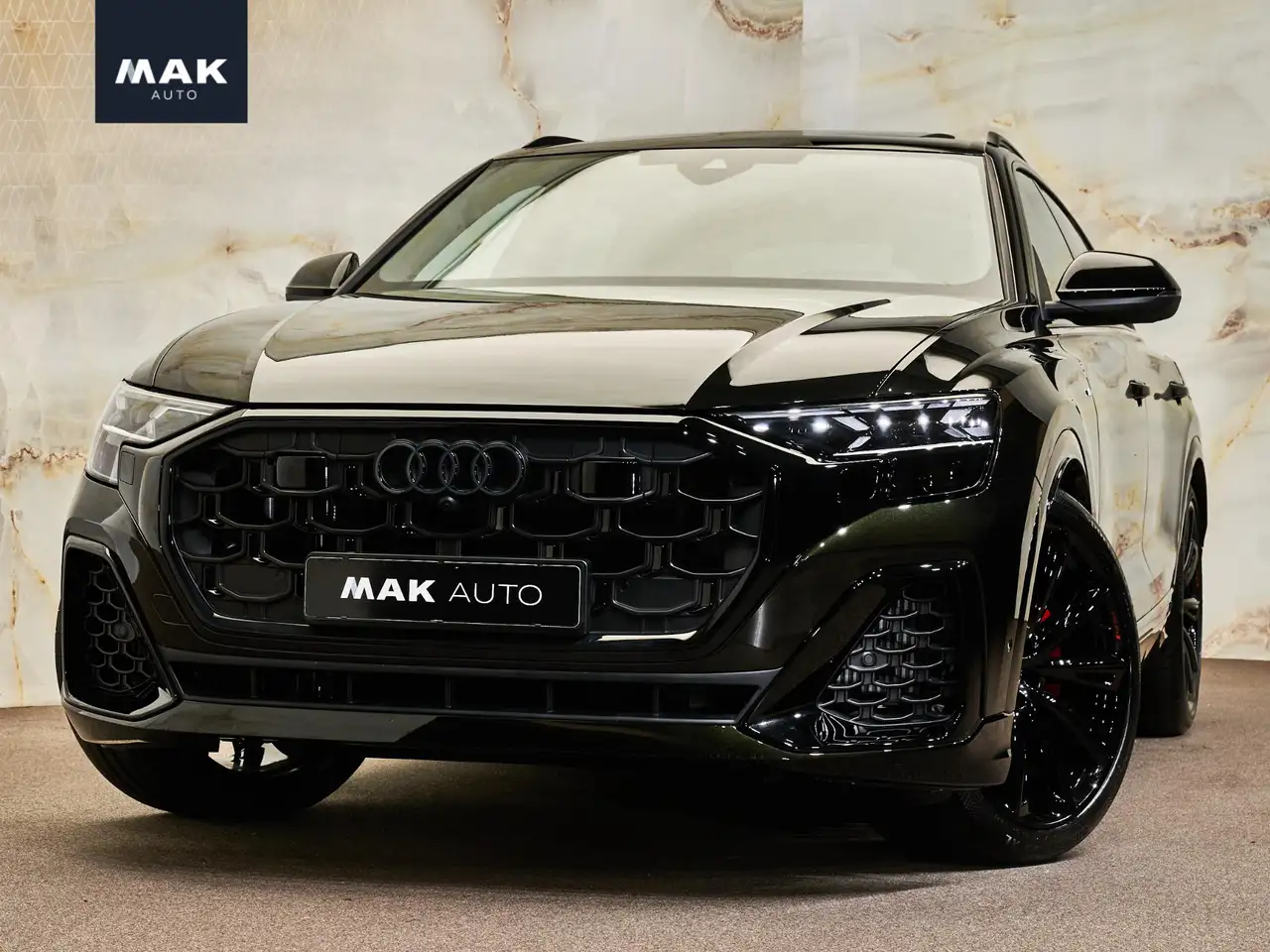 Audi Q8 60 TFSI e Quattro Pro Line S Competition , Audi Ex — photo 1 of 38