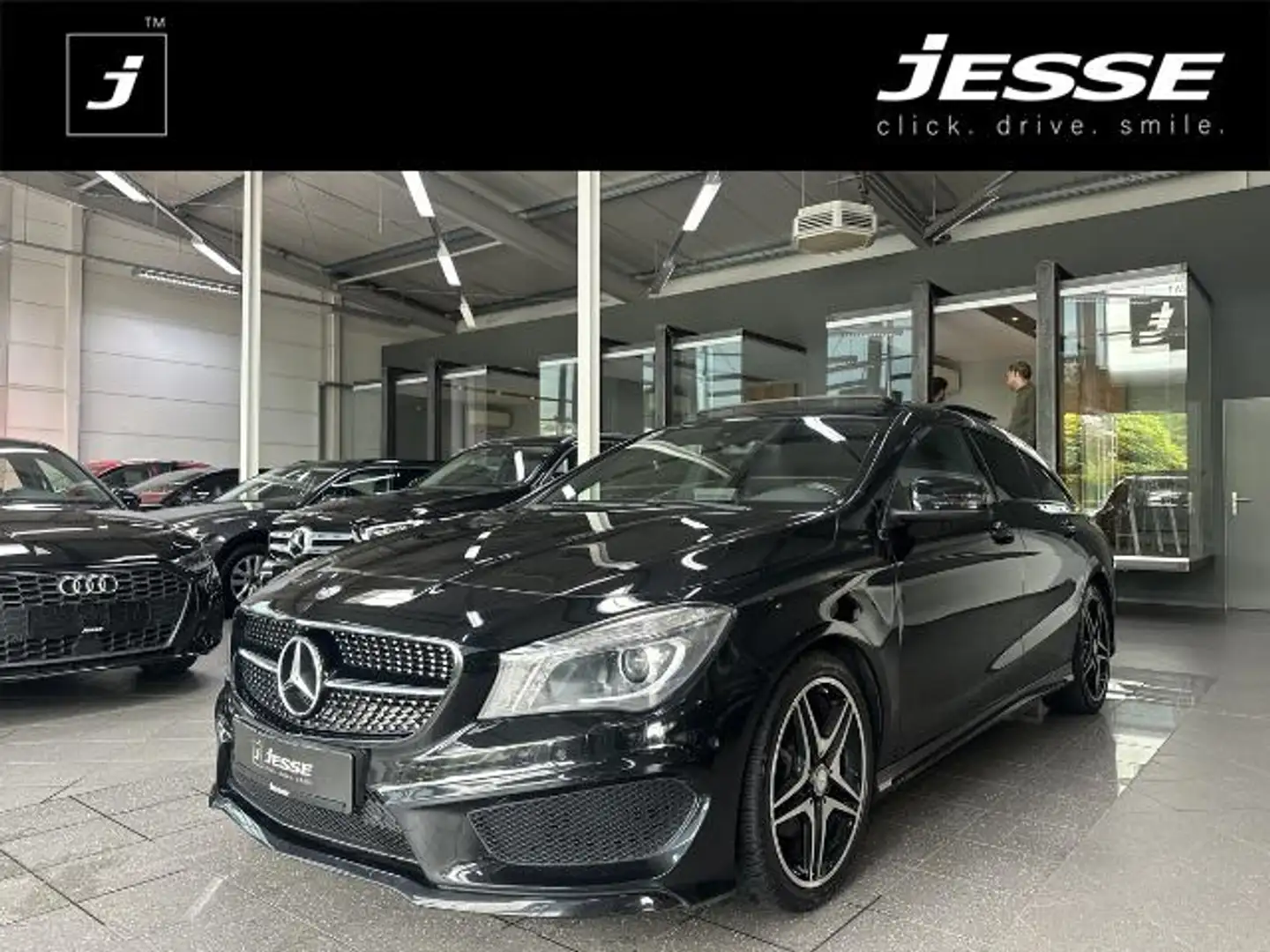 Mercedes-Benz CLA 180 AMG Line Night-Paket GEWERBE Noir - 1