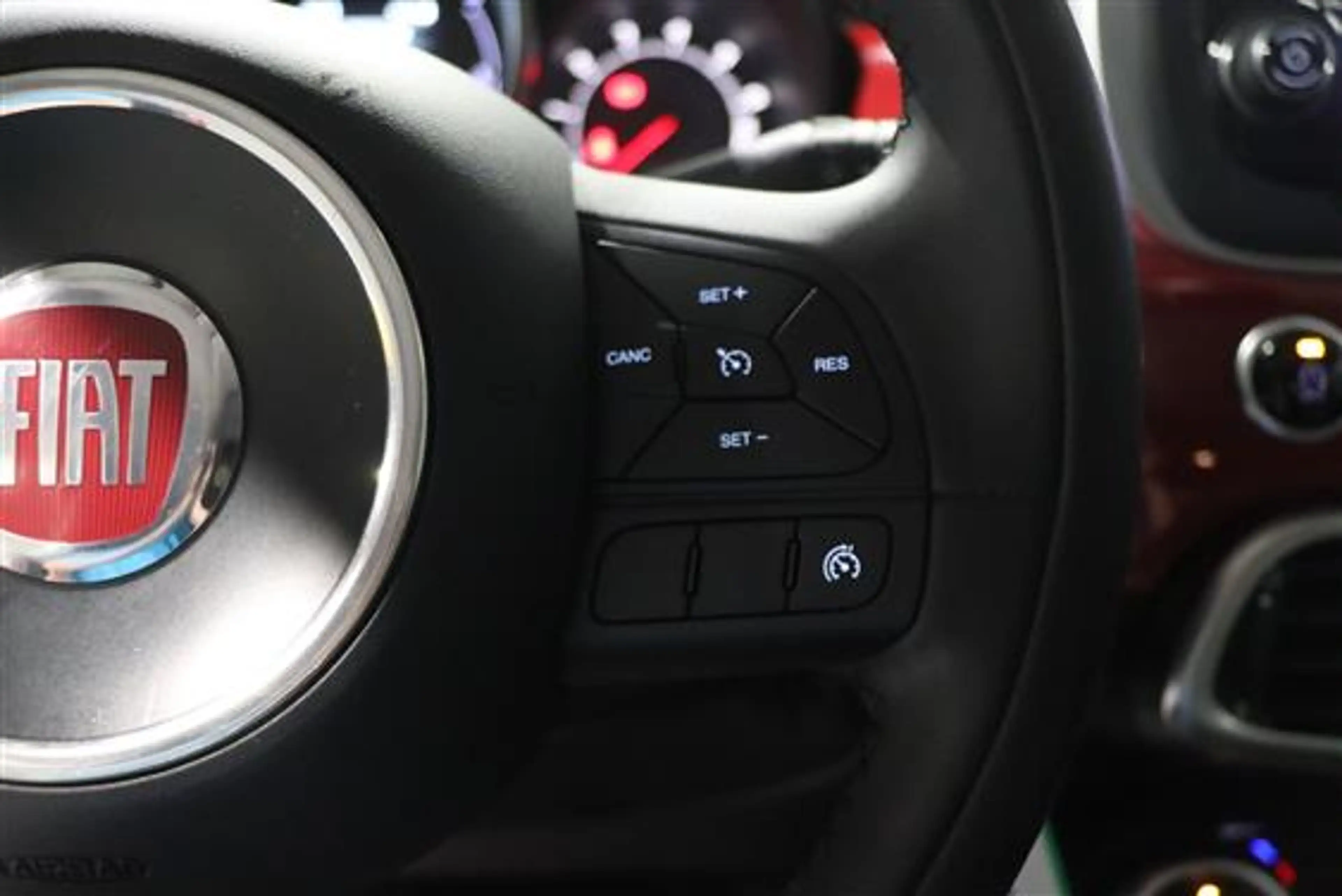 Fiat 500X 1.6I E-TORQ POP STAR — photo 16