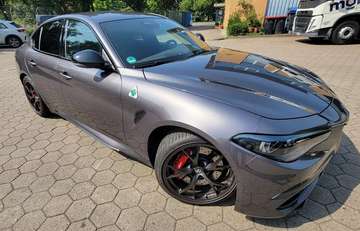 Giulia 2.9 V6 Bi-Turbo AT8 Quadrifoglio