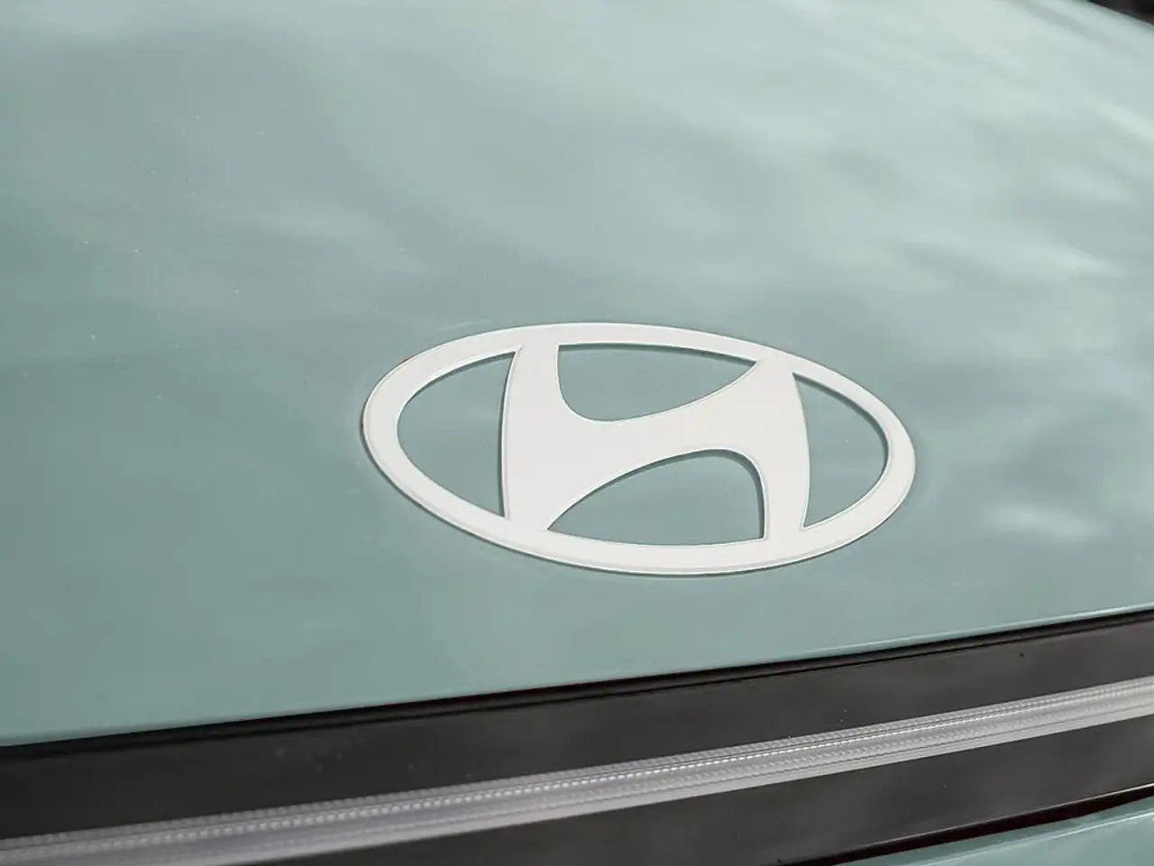 Hyundai KONA снимка Hyundai KONA