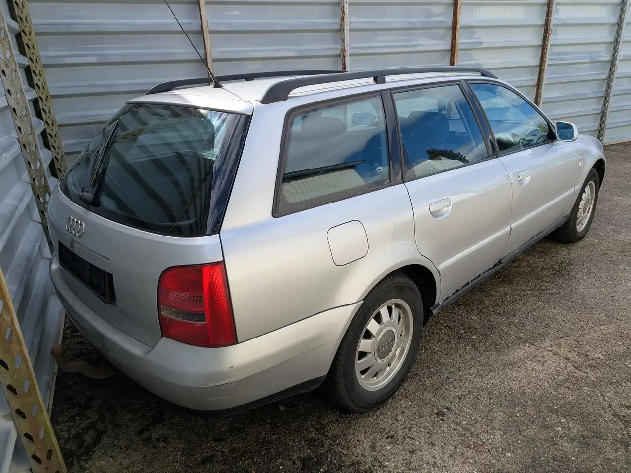 Audi A4 Avant 1.9 TDI*Automatikgetriebe*Alufelgen*, foto 4