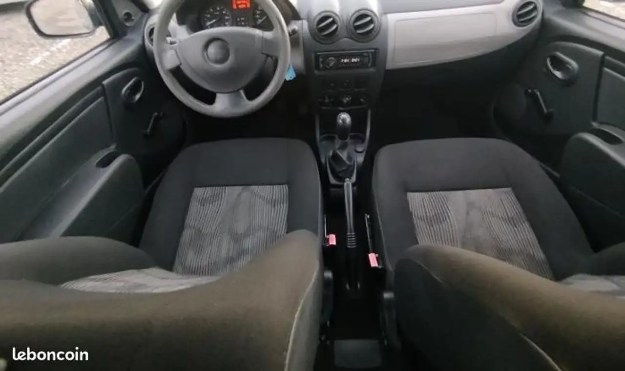 Dacia Sandero Sandero — photo 5